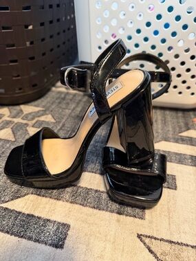 Steve Madden Persepoliss block heel